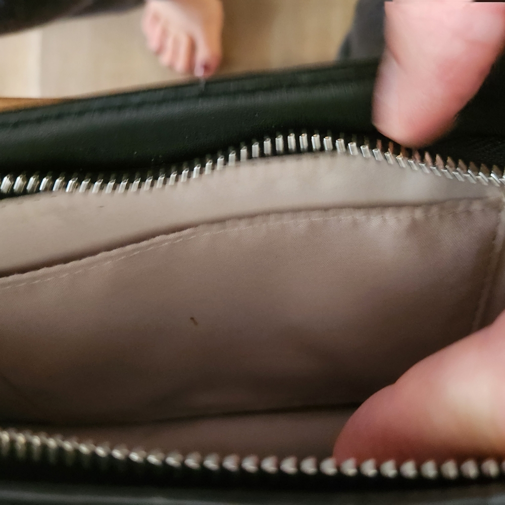 Black Small Crossbody Bag - Picture 5 of 7